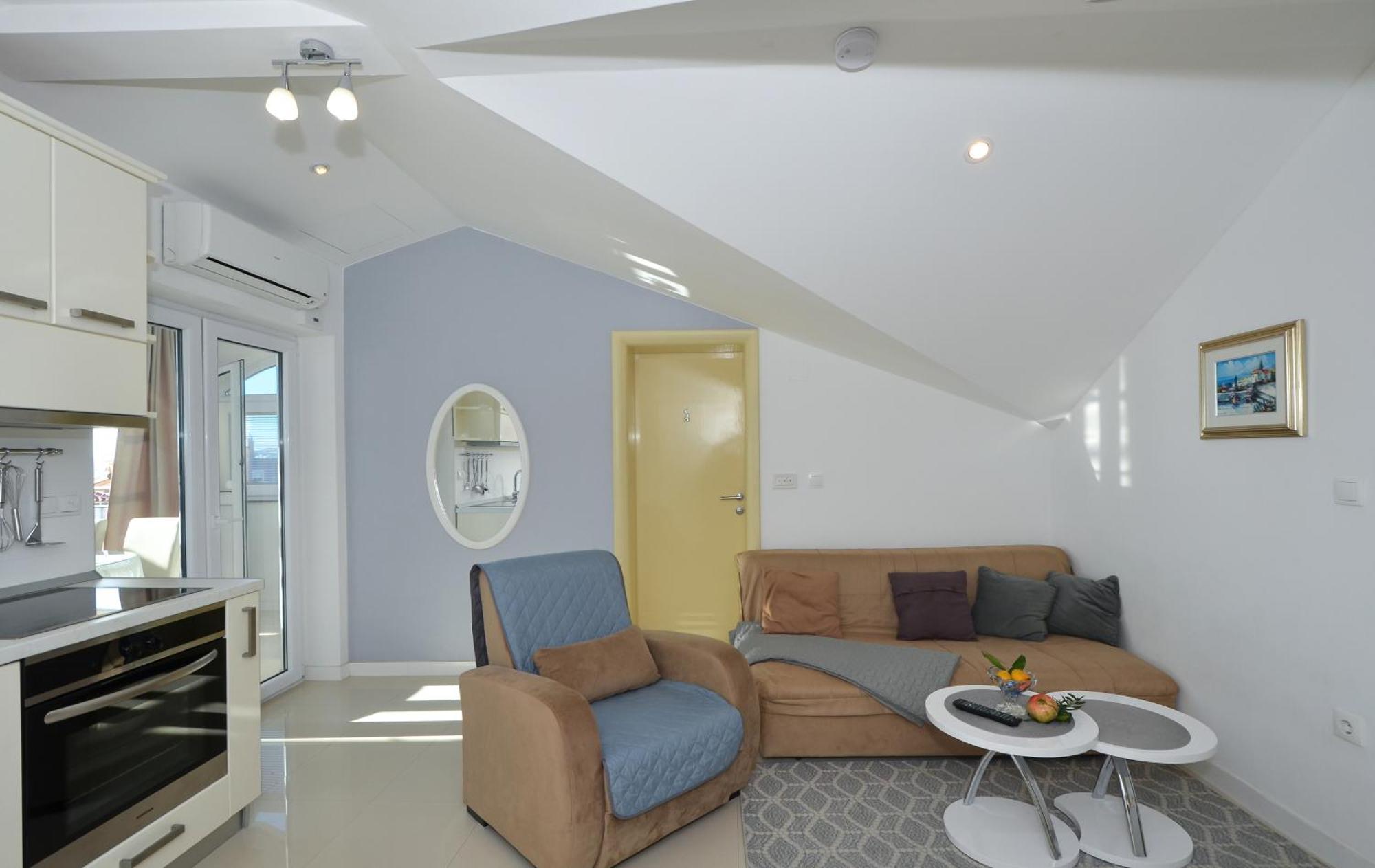 Villa Klaudia Трогир Экстерьер фото