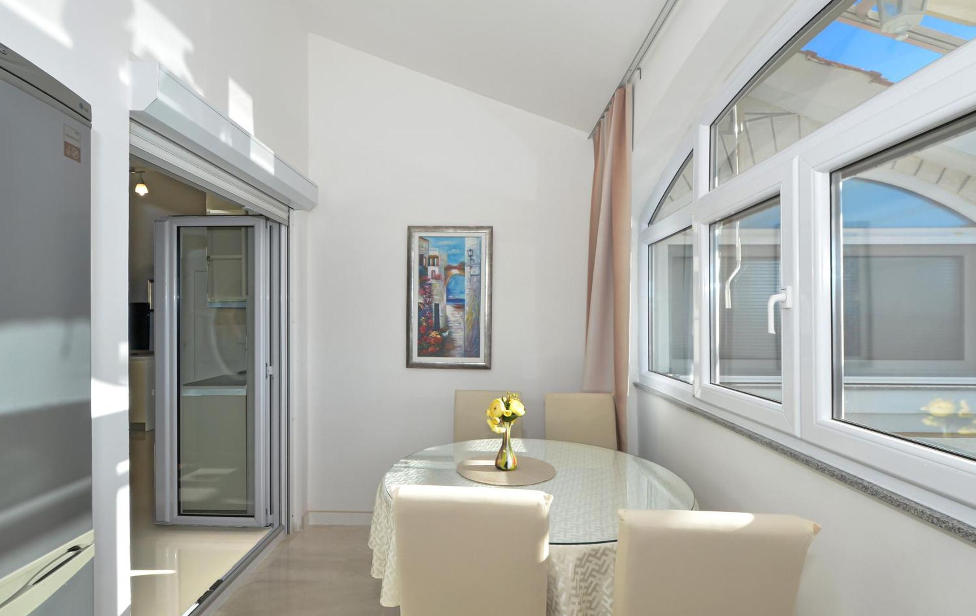 Villa Klaudia Трогир Экстерьер фото