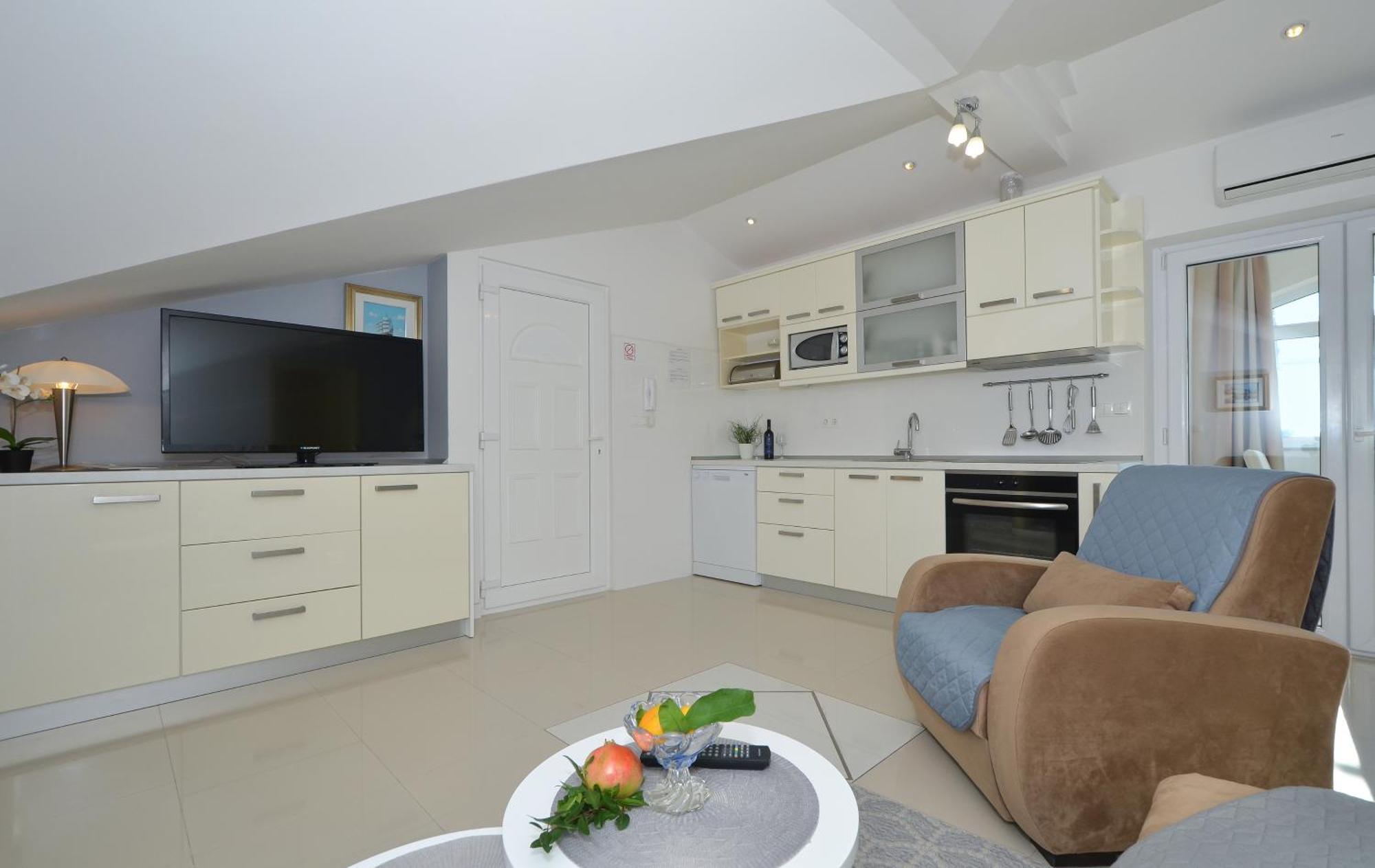 Villa Klaudia Трогир Экстерьер фото